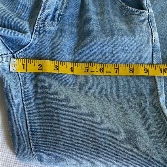 Pacsun mom jeans size 23 light color wash - Picture 9 of 12